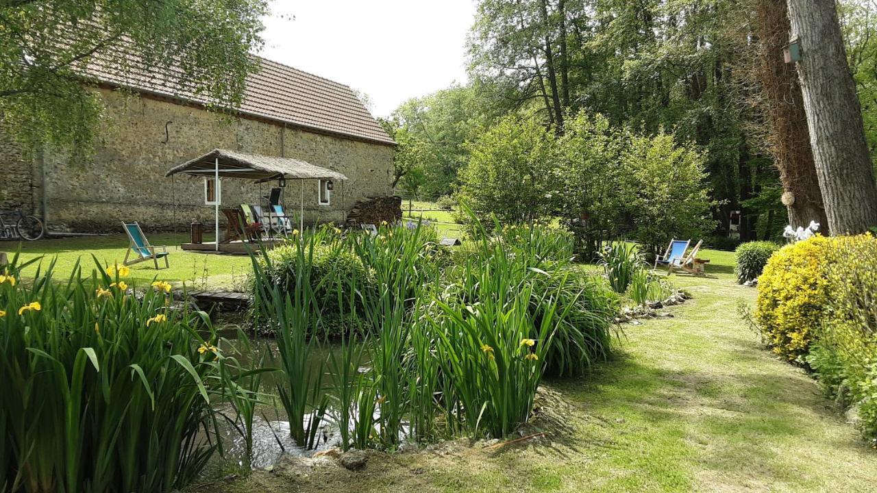 Le Clos Du Buisson Saint-Julien-de-la-Liegue Zewnętrze zdjęcie
