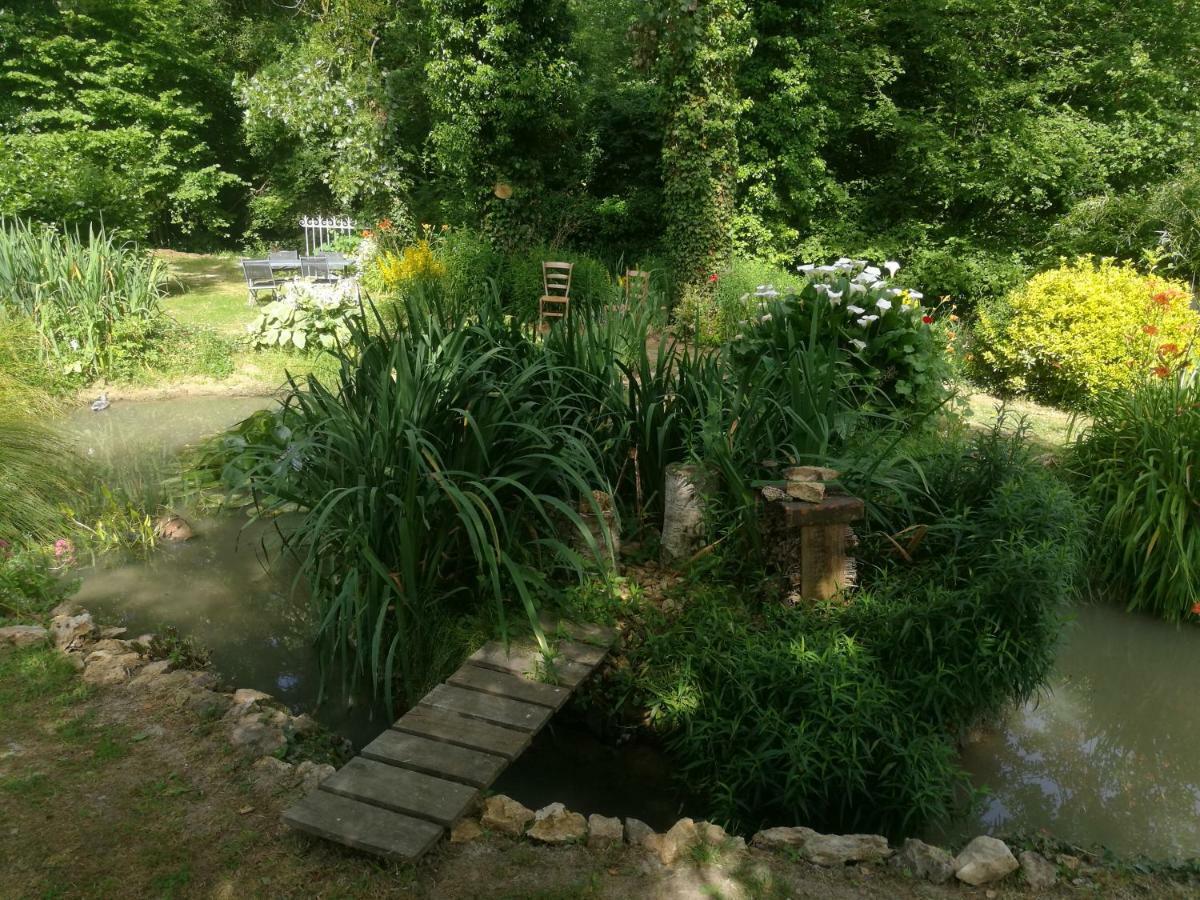 Le Clos Du Buisson Saint-Julien-de-la-Liegue Zewnętrze zdjęcie